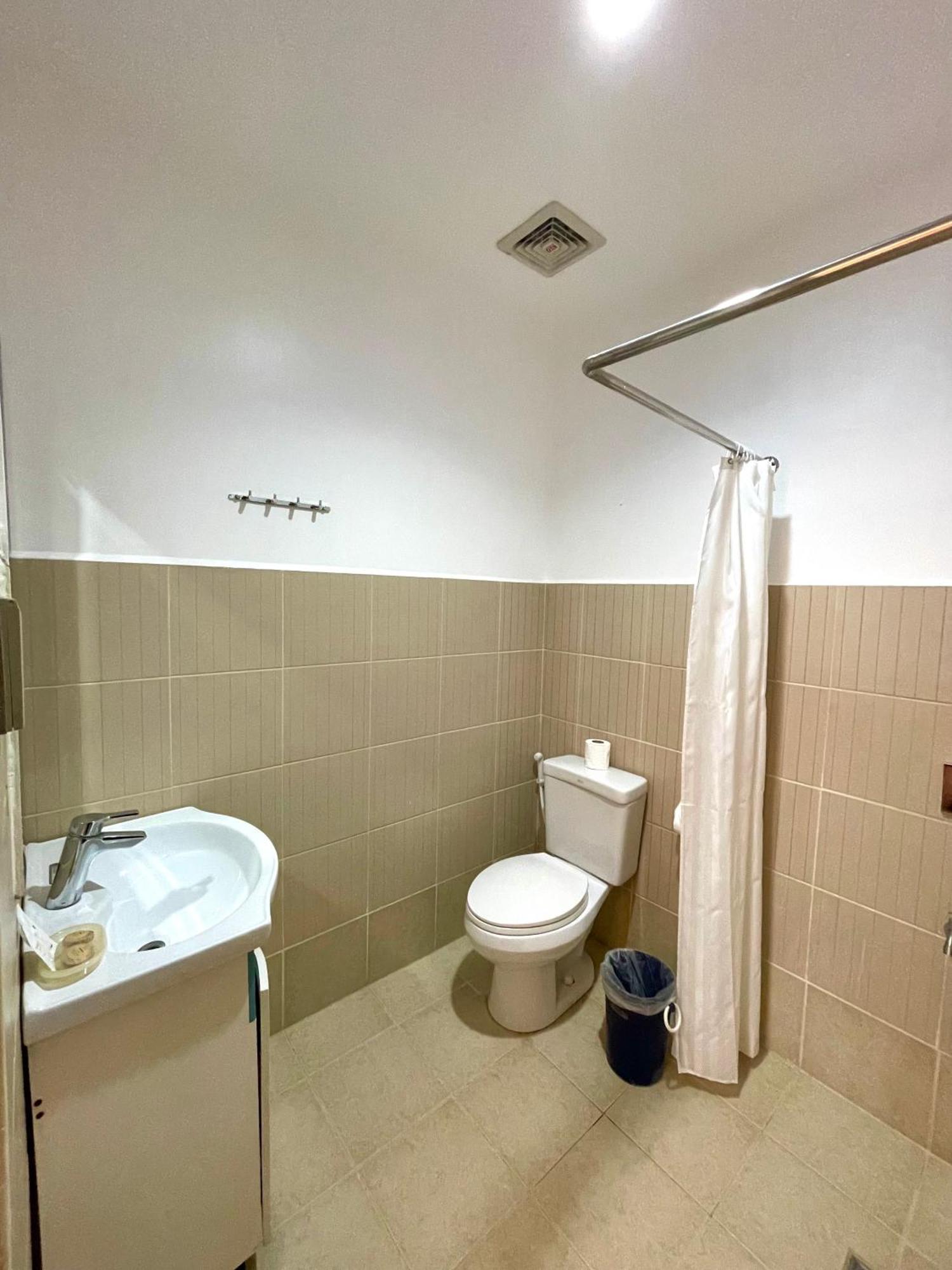 Palmbeach & Mactan, Cebu 2*