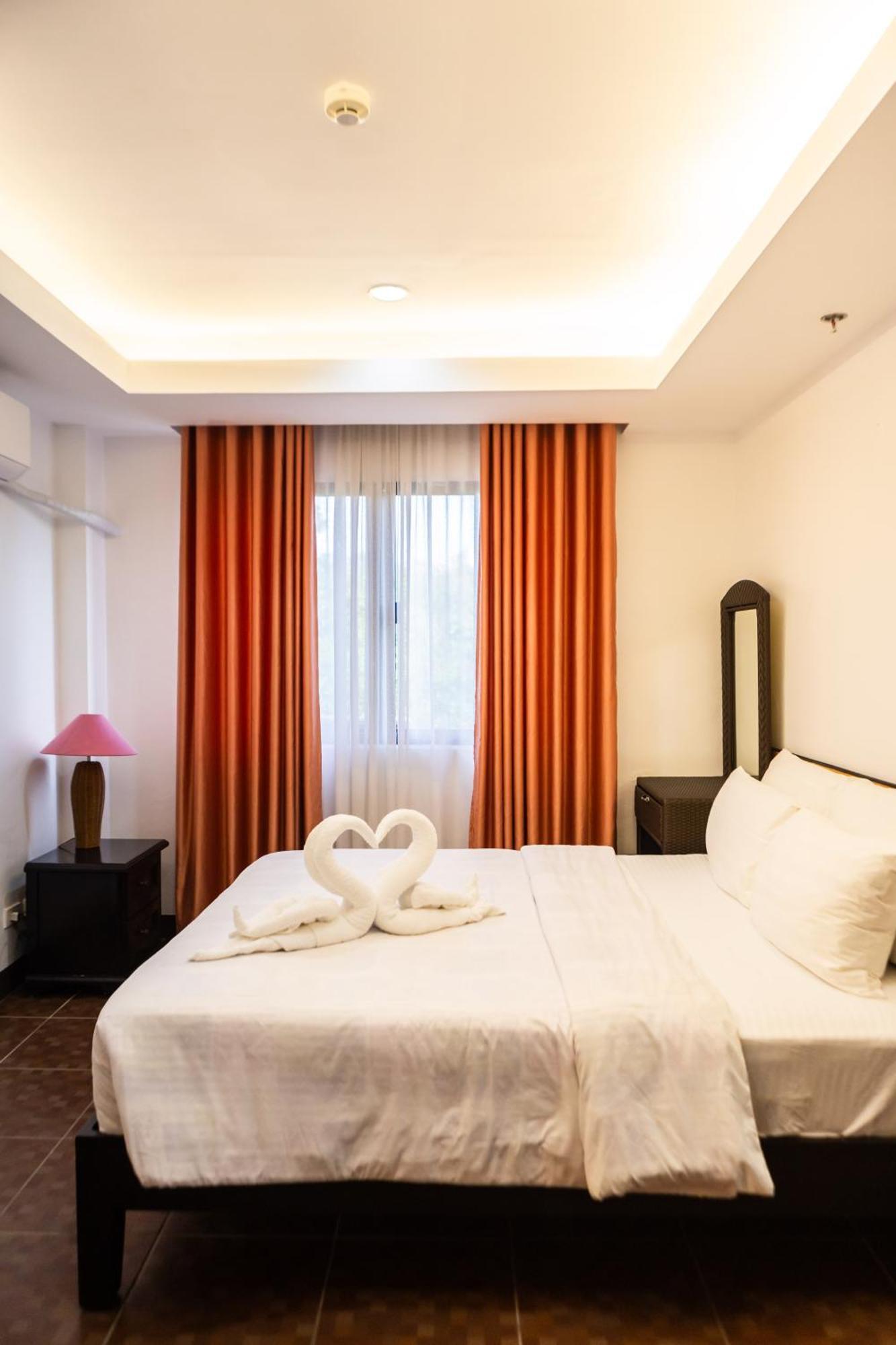 Resort Palmbeach & Mactan, Cebu 2*